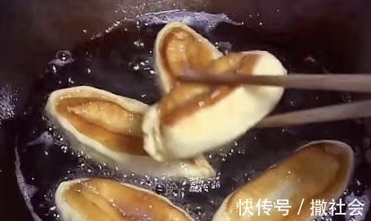 2个鸡蛋，一块南瓜，不用面粉，做家人爱吃的丸子，好吃不上火