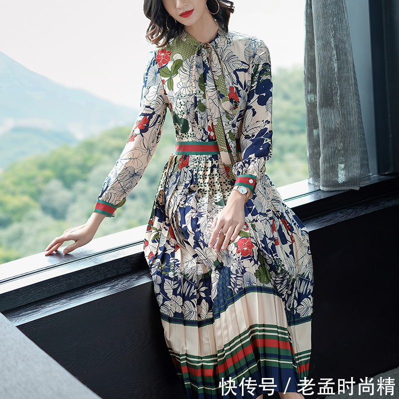 娃娃领 三月初春,建议打扮的漂漂亮亮!“法式”A字裙+平鞋,惊艳迷人