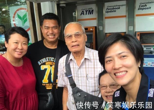 女排|女排队长冯坤现状:终为53岁泰国老公生个儿子,发福比老公还胖