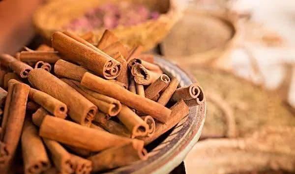 桃胶|糖尿病缠身不用怕,常吃这几样食物,平稳血糖,胜过胰岛素