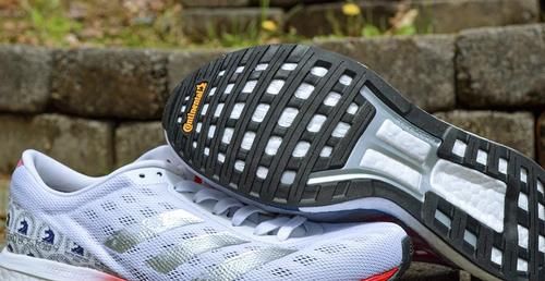 配买|500预算跑鞋只配买国产？这4款阿迪耐克跑鞋，同样超高性价比！