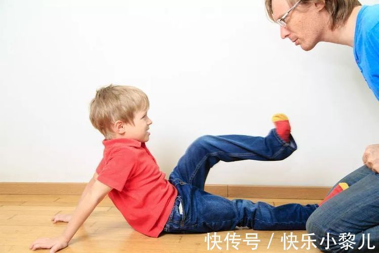 家庭|“在家小皇帝,在外小怂包”的孩子,多来自这三个家庭,值得深思