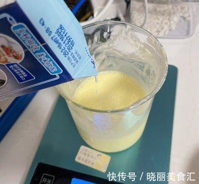 搅拌均匀|芝士蛋糕,浓郁芝士味,做给自己吃