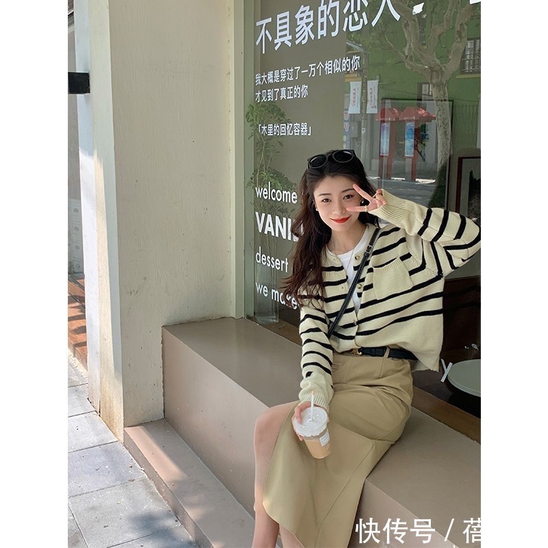 时髦度|早秋衣橱里必备“条纹衫”，chic！百搭！学做一个真正时髦的女人