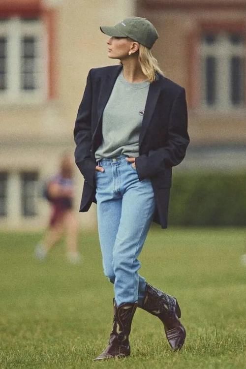 卫衣，这3件最好看！