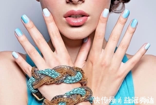 指甲|肝好的人,手上大多没有3个“标记”,若你也这样,恭喜了