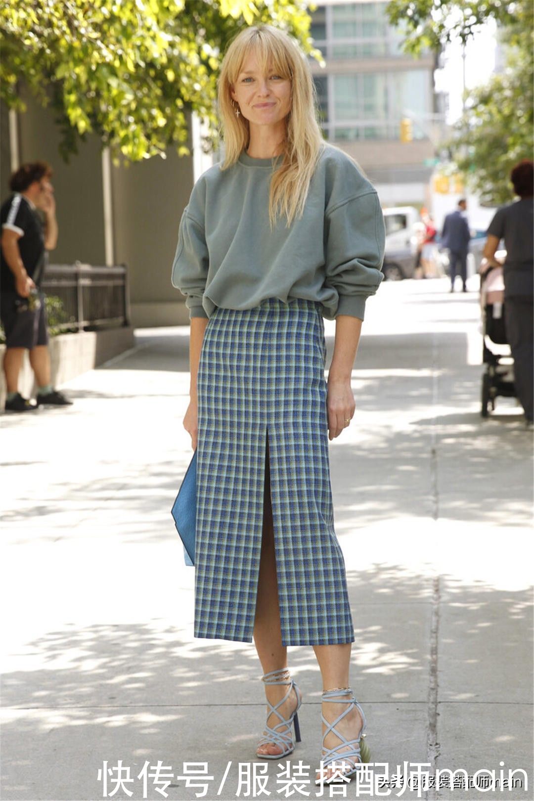 显瘦不挑人，春天的上班装，怎么能没有直筒裙