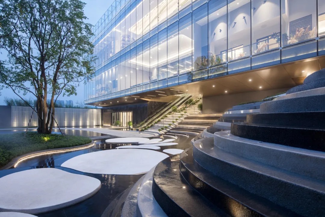 设计|以地为纸,泼墨生花|世茂滨江壹号