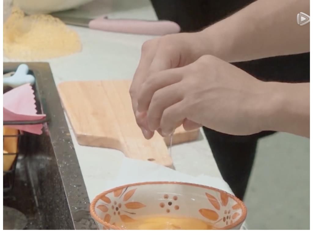 马子佳|《心动的信号4》女三裙子太短疑走光,男三脱鞋后不洗手就做饭?