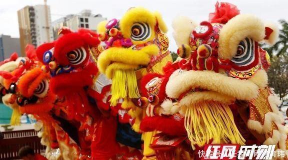 凤凰新年钟声辞旧岁传统民俗迎新春