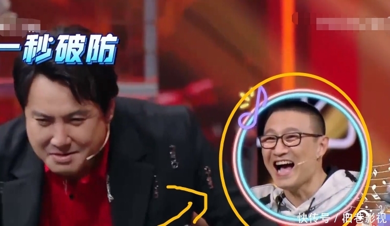 沈腾玩游戏被狂滋水,汪峰沈涛当场大笑,关晓彤的举动却好暖