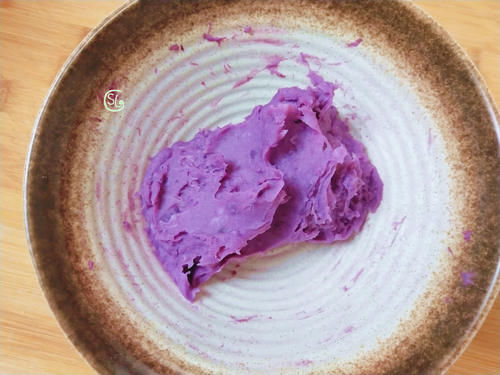 不用提前发面的小馒头，口感丰富又营养，一口一个，比面包还好吃