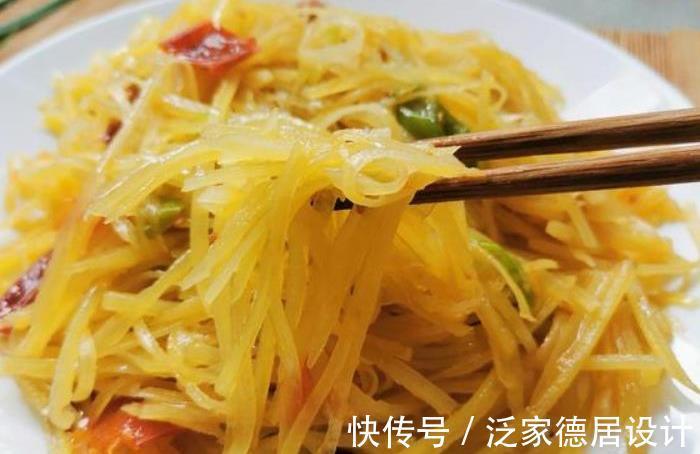 正确做法|炒土豆丝,记住“两个窍门”,炒好后又脆又香,教您正确做法