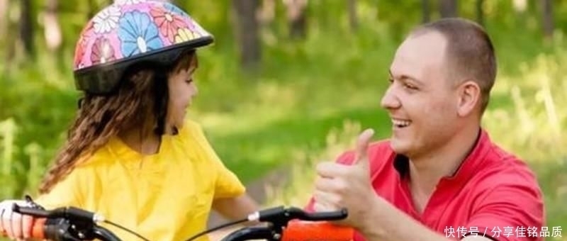 食堂阿姨|熊孩子故意朝女生肚子打一拳，妈妈发了张图片，女生哭笑不得