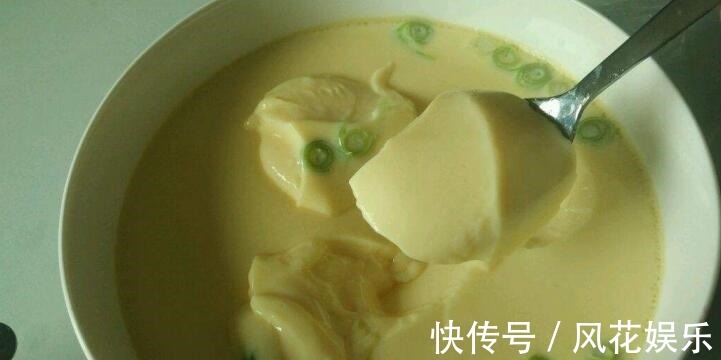 蒸鸡蛋羹，有人用凉开水有人用温水，都不对，教你正确做法，好吃