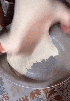 |搞笑GIF:每一位胖姑娘都是有非常大的潜力的,不过感觉这两位新人不太般配