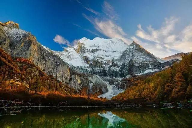 中国最美的十大雪山，你去过几个？（含最详细转山观景攻略）