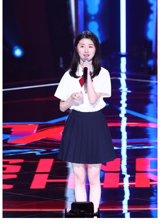 2021中國好聲音|《2021中國好聲音》董書含溫暖聲線治愈舞臺 時尚二度PK穩守席位