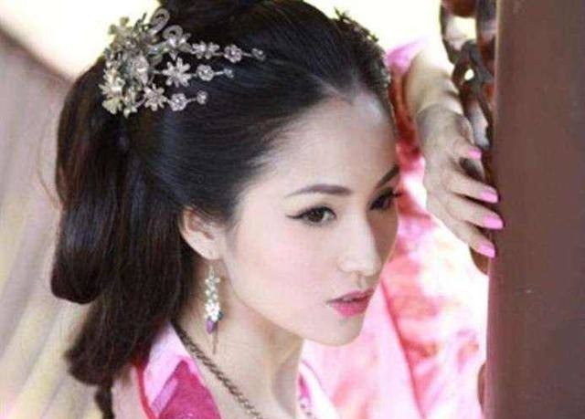 潘玉儿|历史上唯一敢奴役皇帝的美艳少妇
