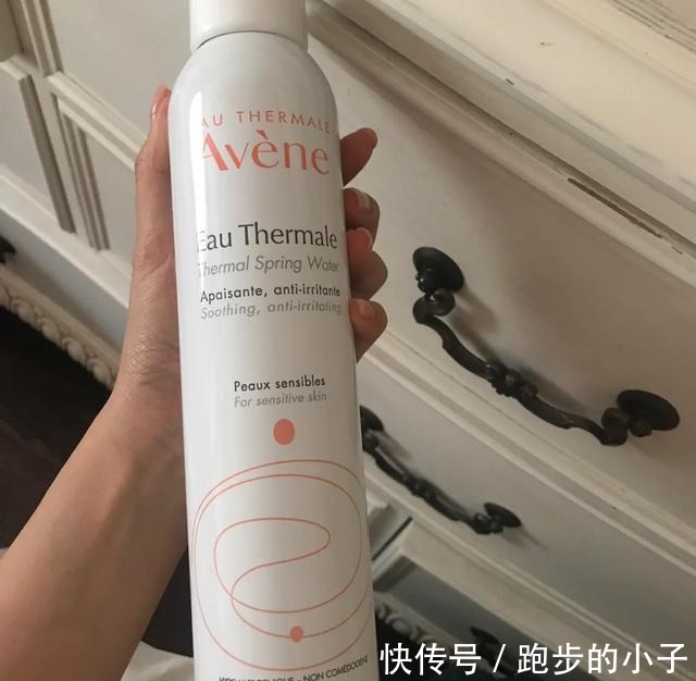 敏感肌|敏感肌修复必备雅漾喷雾舒缓,薇诺娜消除红血丝,珂润无限回购!