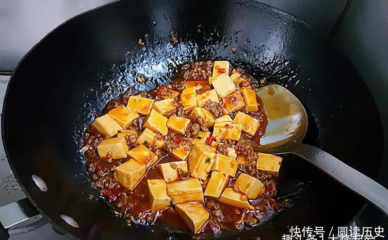 嫩豆腐做出鱼香味,鲜香滑嫩、酸甜微辣,超下饭