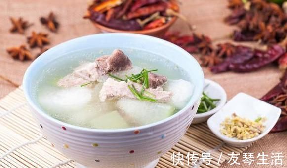 河蟹|骨折别再喝骨头汤了，送你三副“接骨良方”，快收好备用