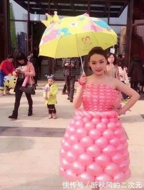 |幽默笑话：小时候，班里学霸阿华总是稳居第一……