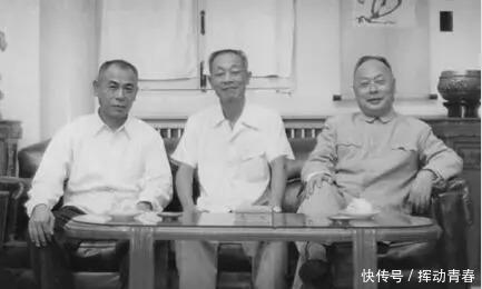 去世|两兄弟, 一个是新中国元帅, 一个是国军中将, 中将起义101岁去世！