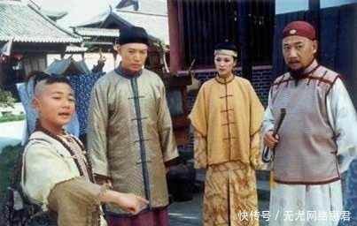 皇帝微服私访,随口说个上联,被9岁乞丐对出,皇帝大喜:状元