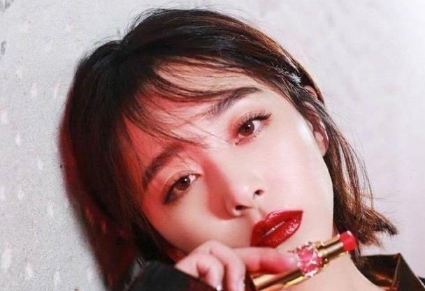 五官 女人脸上有这4个标志,很适合剪“短发”发型,瘦脸又显气质