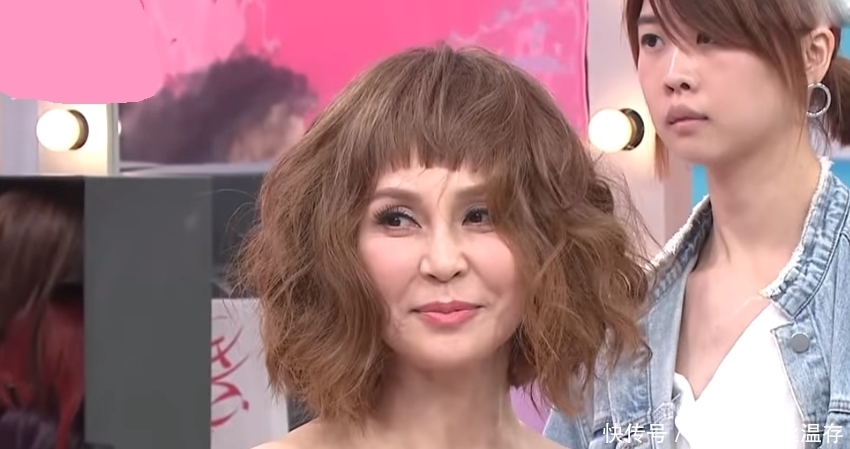  阿姨|50岁阿姨剪了一个刘海直接年轻30岁，看完阿姨们都排队去剪了