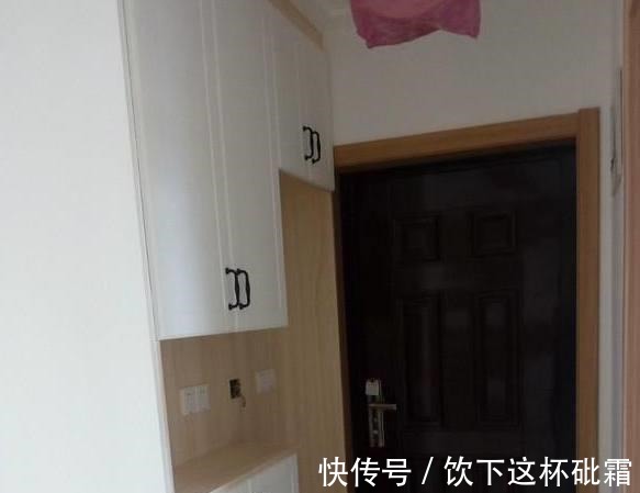 柜子|木工现场做柜子,还都是原木,118平装修花16万,这效果值吗!