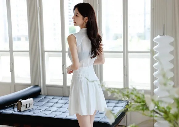 梦幻牛奶萱白无袖衬衣裙|美图欣赏：孙允珠，光曦梦幻牛奶萱白无袖衬衣裙