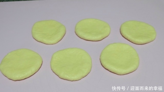 这个早餐太满意了,荤素搭配营养健康,不用烤不用蒸,做法超简单