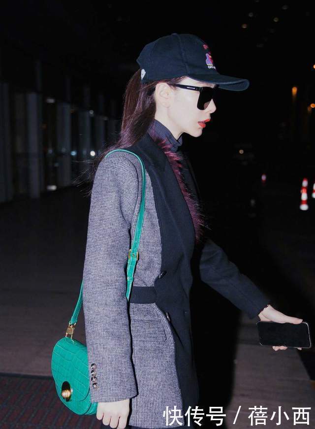 潮流|刘雯不愧是超模,简单穿一身休闲装都特有高级感,轻松引领潮流