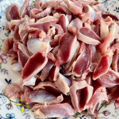 尖椒炒鸡胗|99%的人都吃过的尖椒炒鸡胗，只有1%的人会做