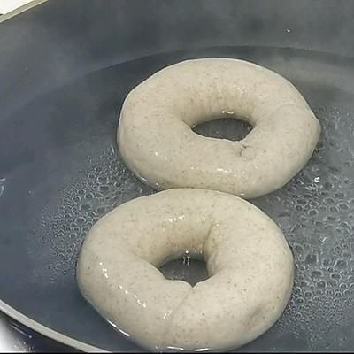 超经典的无油黑全麦贝果在家也能做