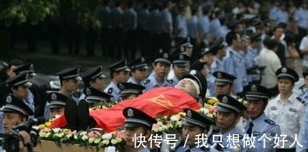 对出下联|火葬场上联：先到后到先后全到，网友对出下联，让人无力反驳！