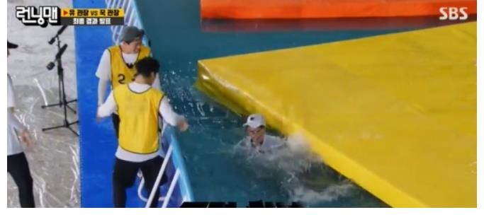 吴智英|Running Man新闻：金钟国X哈哈X梁世灿X金软景X吴智英，最终惩罚中奖！（含剧透）