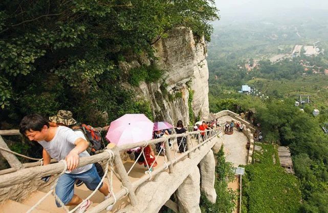 重阳|重阳节登高祈福，老人免费游，陪同子女享门票半价优惠