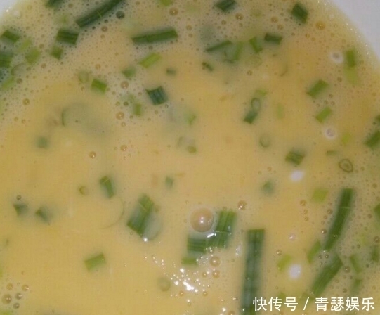 鸡蛋|1个西红柿、2个鸡蛋、3个人的早餐!