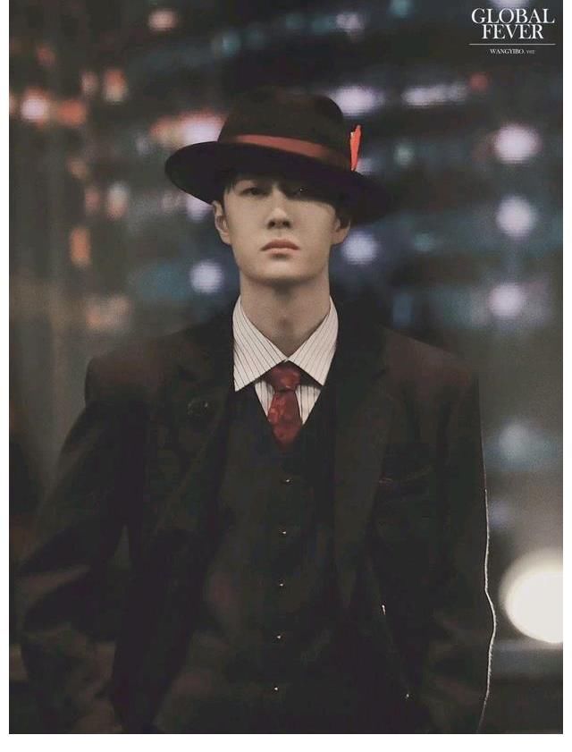 王一博氛围感大片,背影满满故事感,绅士风格出圈