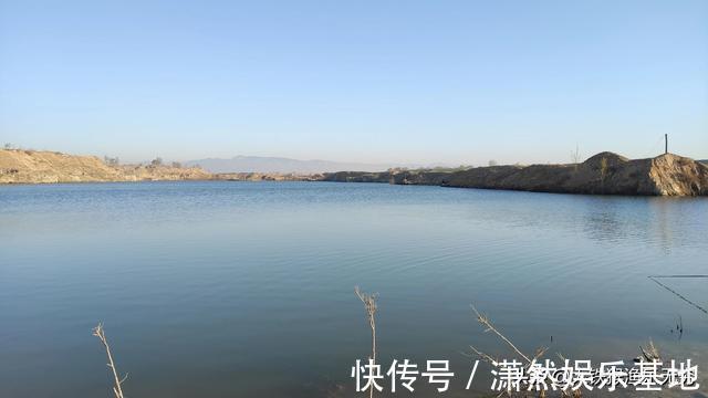 危害|灭绝性钓鱼危害真的不大吗?上百钓鱼人,五天钓光一沙坑