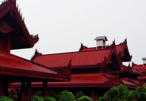 中年|世界上最大的皇宫，面积相当于5.5个故宫，不在欧洲和美洲