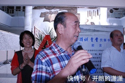 笔生@忆昔彤庭望日华 才思俊逸笔生花