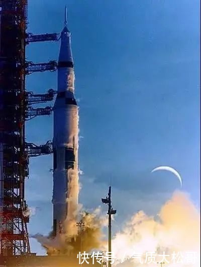 火箭发射为何要倒计时?点火后火箭为何没有立刻起飞?