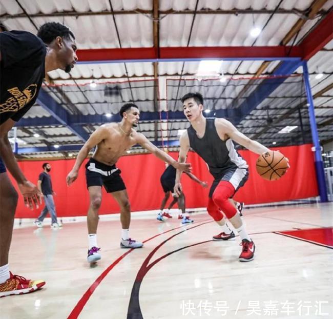 上海队|参加NBA选秀落选,回CBA也无人问津!对不起,你终成为了笑话