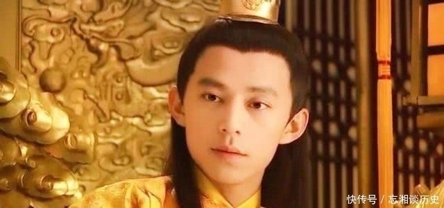 死囚牢$上联“地中取土,加三点以成池”,囚犯对出下联,免遭一死