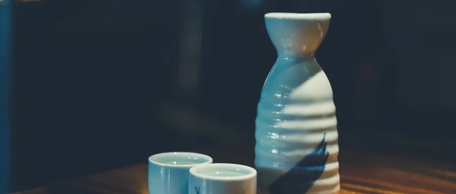 戒酒&56岁的辛弃疾为了戒酒,写的这首诗,能让你笑出眼泪