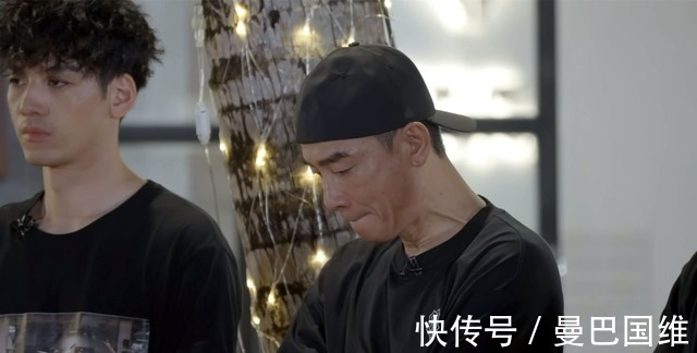 二公|《披哥》体面的淘汰：李云迪笑着离开，他活成了大家没想到的样子